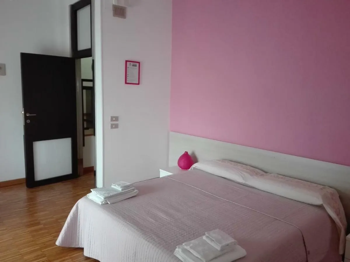 B&B Dos Almas 巴里 0*,  意大利
