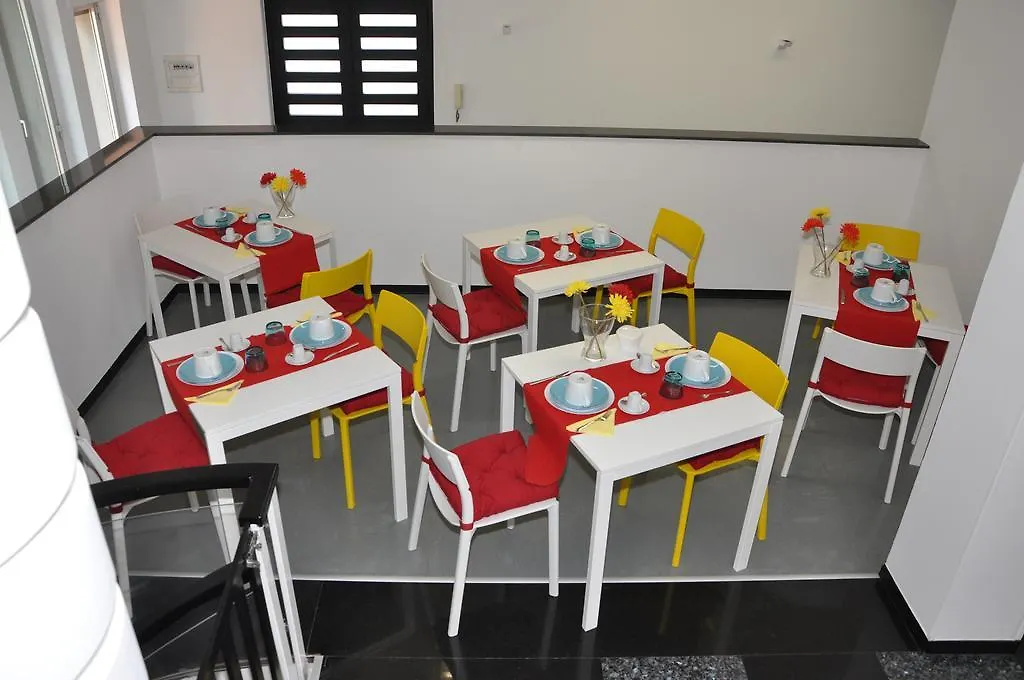 Bed & Breakfast B&B Dos Almas Bari Italy