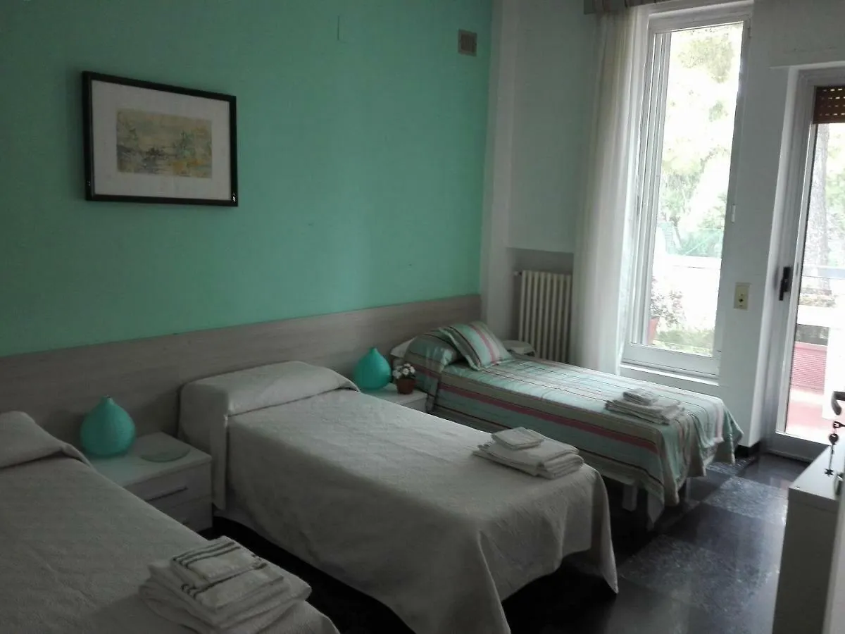 B&B Dos Almas Bari 0*,